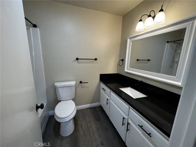 171 N Alameda B, Azusa, CA 91702