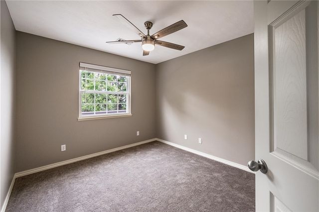 311 Holiday Island Drive, Holiday Island, AR 72631