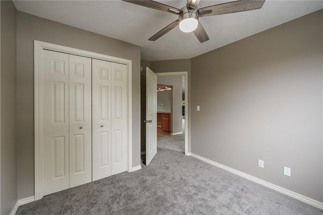 311 Holiday Island Drive, Holiday Island, AR 72631