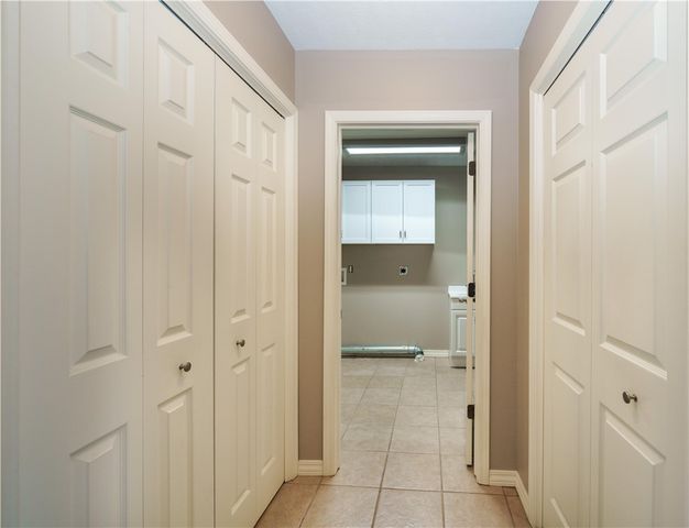 311 Holiday Island Drive, Holiday Island, AR 72631