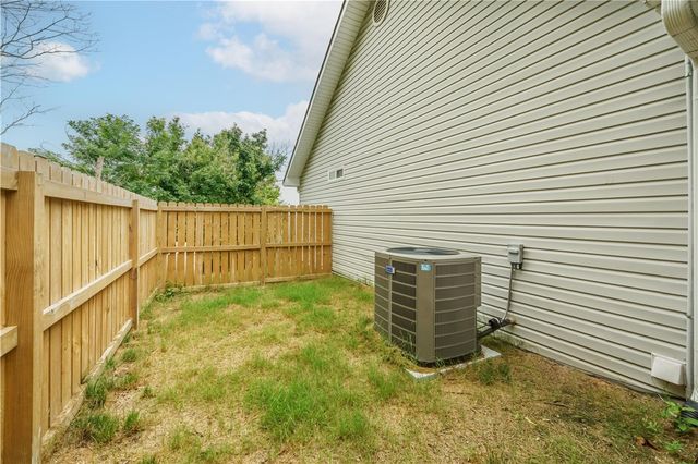 311 Holiday Island Drive, Holiday Island, AR 72631