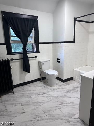 12 N 21St St, East Orange City, NJ 07017