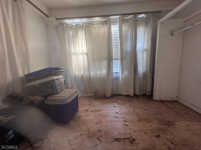 12 N 21St St, East Orange City, NJ 07017