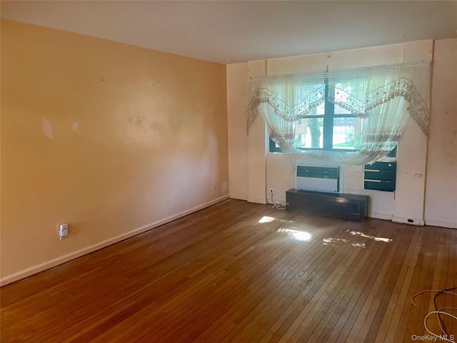 90-25 Shore Parkway 91, Howard Beach, NY 11414