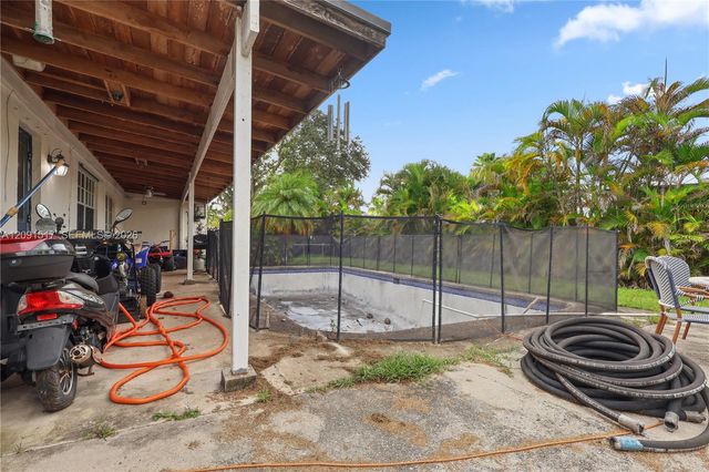 15221 SW 158th Street, Miami, FL 33187
