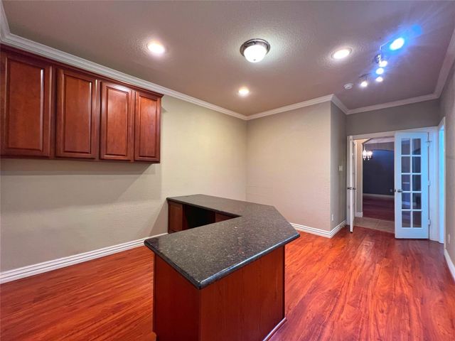 2947 Nadar, Grand Prairie, TX 75054