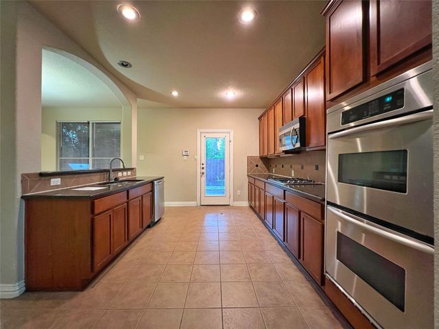 2947 Nadar, Grand Prairie, TX 75054