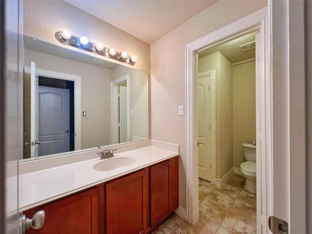 2947 Nadar, Grand Prairie, TX 75054