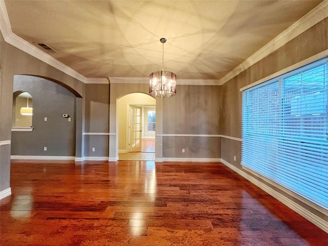 2947 Nadar, Grand Prairie, TX 75054