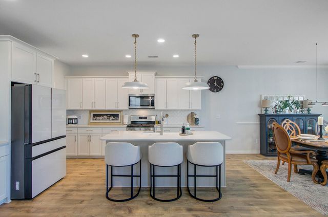 468 Eagleview Drive, Moncks Corner, SC 29461