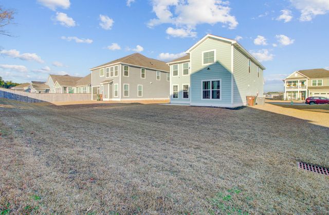 468 Eagleview Drive, Moncks Corner, SC 29461