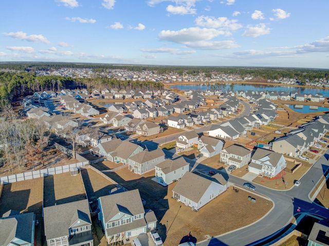 468 Eagleview Drive, Moncks Corner, SC 29461