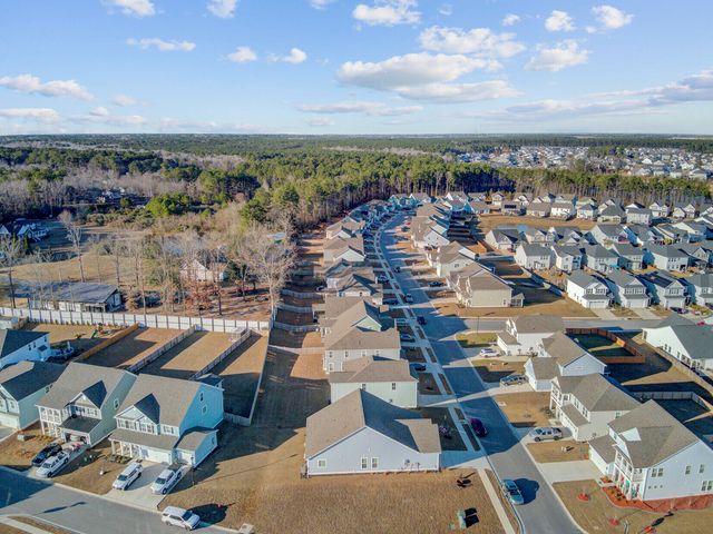 468 Eagleview Drive, Moncks Corner, SC 29461