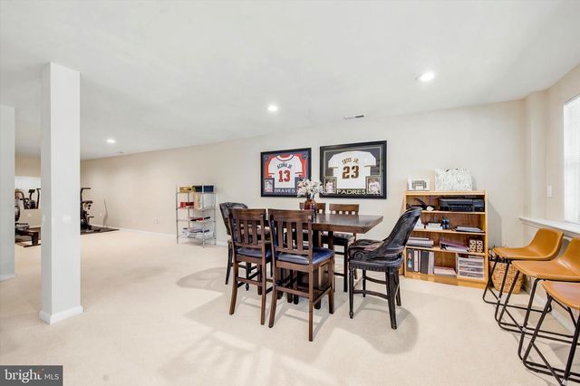 53 DISPATCH DR, Washington Crossing, PA 18977