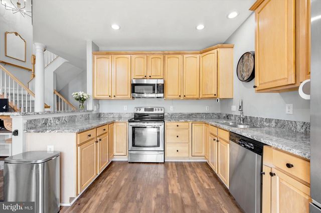 53 DISPATCH DR, Washington Crossing, PA 18977