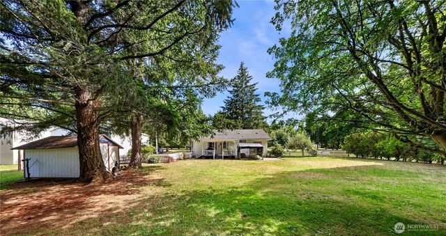 2440 Birch Bay Lynden Road, Custer, WA 98240