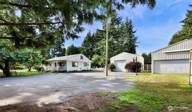 2440 Birch Bay Lynden Road, Custer, WA 98240