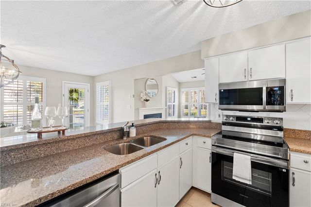 1001 Villas CT, Virginia Beach, VA 23456