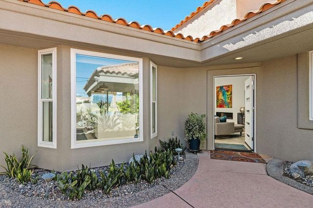 55 Pine Valley Drive, Rancho Mirage, CA 92270