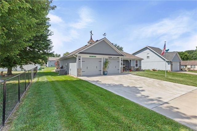 205 Ceremonial Drive, Buckner, MO 64016