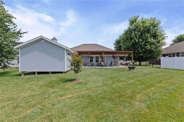 205 Ceremonial Drive, Buckner, MO 64016