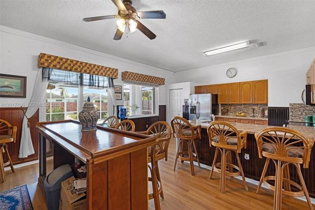 2915 SE 4th Pl, Homestead, FL 33033