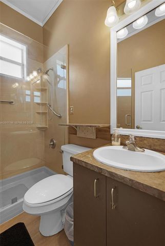 2915 SE 4th Pl, Homestead, FL 33033