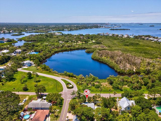 502 FLORIDA BOULEVARD, Crystal Beach, FL 34681