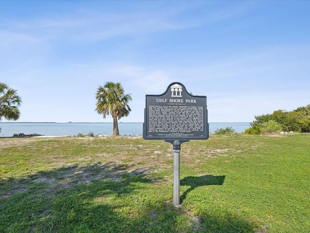 502 FLORIDA BOULEVARD, Crystal Beach, FL 34681