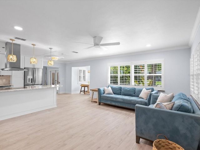 502 FLORIDA BOULEVARD, Crystal Beach, FL 34681