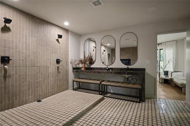 595 Overbrook Drive NW, Atlanta, GA 30318