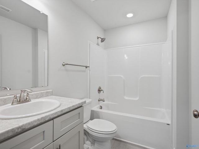 15360 Wildflower Bend, Athens, AL 35611