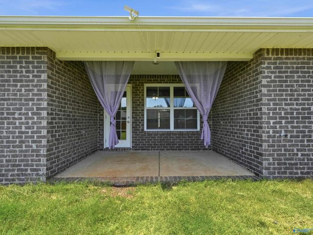 15360 Wildflower Bend, Athens, AL 35611