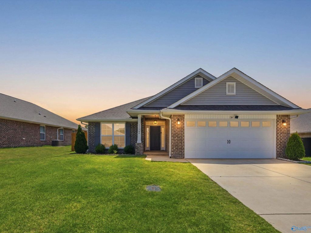 15360 Wildflower Bend, Athens, AL 35611