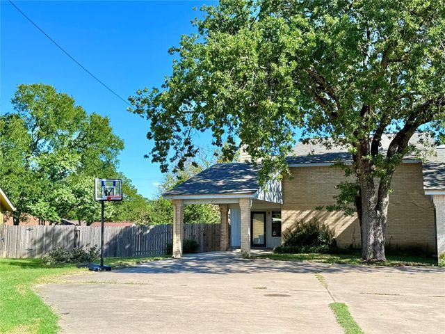 104 Verna SPUR A, Georgetown, TX 78628