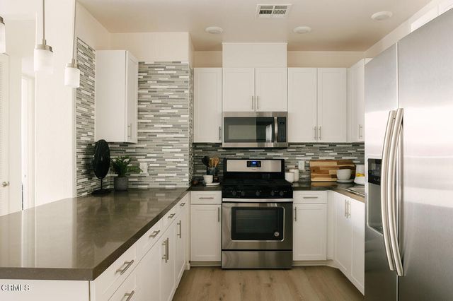 124 W Colorado Street 307, Glendale, CA 91204