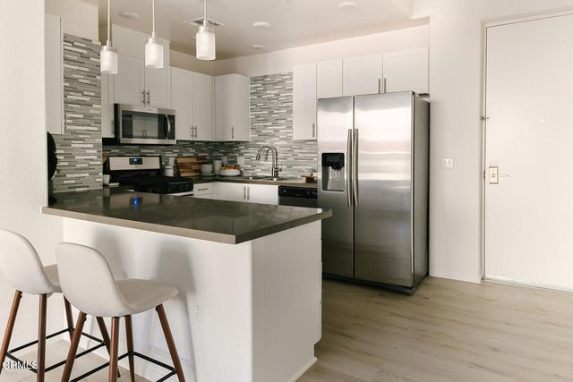 124 W Colorado Street 307, Glendale, CA 91204