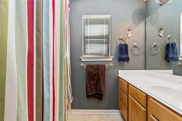 2413 Pintail Loop, College Station, TX 77845