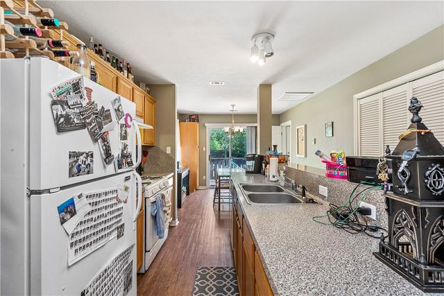 2413 Pintail Loop, College Station, TX 77845