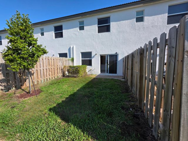 2330 NW 125TH Street, Miami, FL 33167