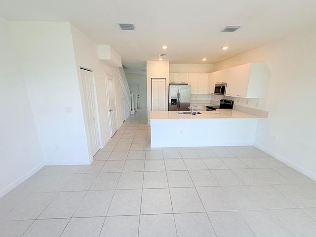 2330 NW 125TH Street, Miami, FL 33167