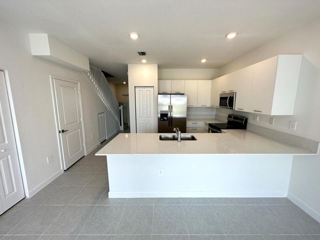 2330 NW 125TH Street, Miami, FL 33167