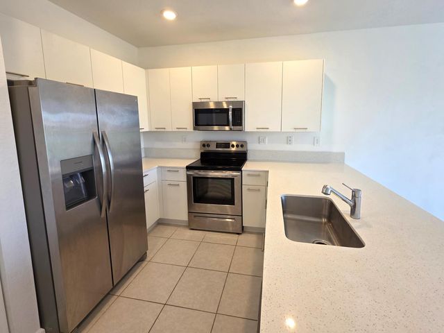 2330 NW 125TH Street, Miami, FL 33167