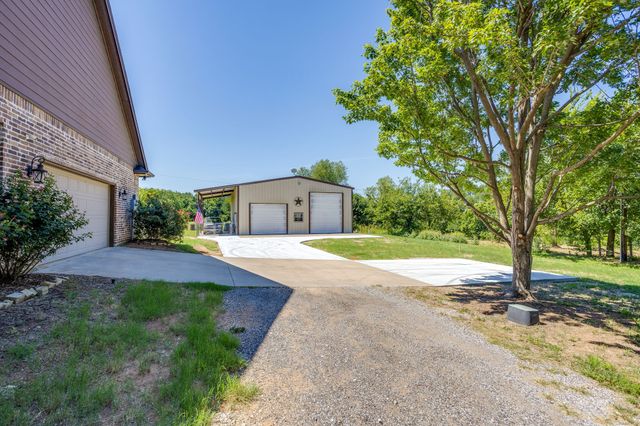 1308 County Road 705, Joshua, TX 76058