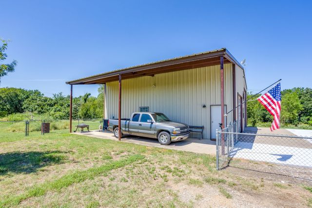 1308 County Road 705, Joshua, TX 76058