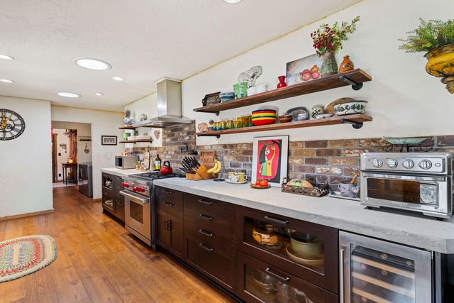 1973 Southgate Way, Grants Pass, OR 97527