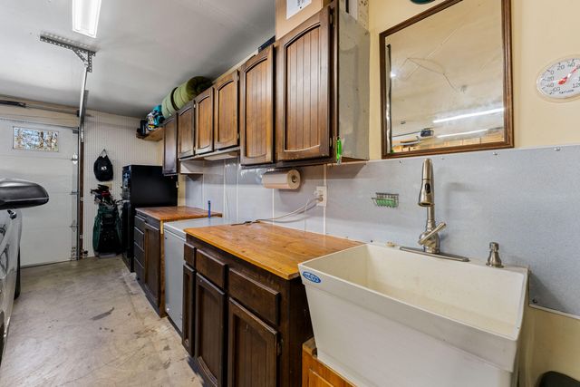 1973 Southgate Way, Grants Pass, OR 97527