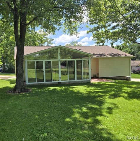 11561 Patty Ann Drive, Unincorporated, MO 63146