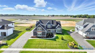 113 Old Dover Road, Perrysburg, OH 43551