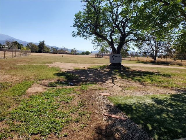 12557 5th, Yucaipa, CA 92399